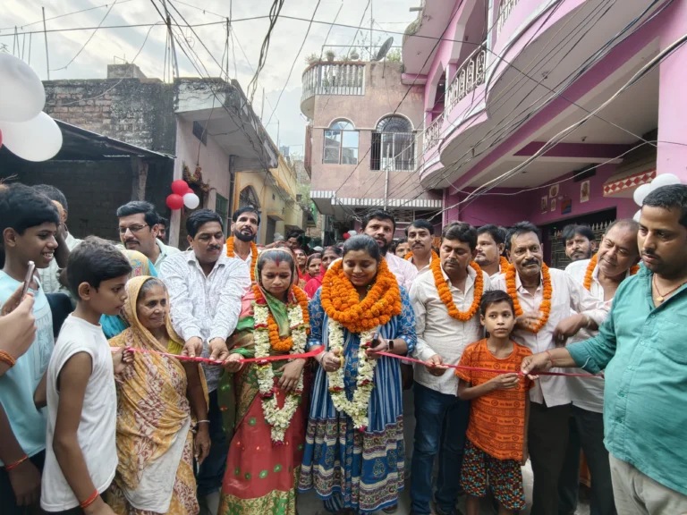 बैंक गली को मिली करीब 57 लाख की विकास सौगात, सड़क और नाला का उद्घाटन