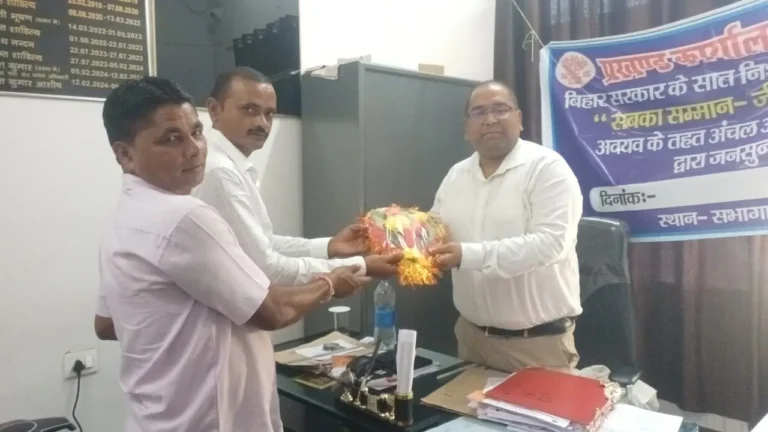 CHANDAN NEWS: दूसरी बार चांदन की कमान संभालते ही बोले सीओ प्रशांत शांडिल्य—बिना लोभ-लालच करेंगे जनता के मामलों का निष्पादन