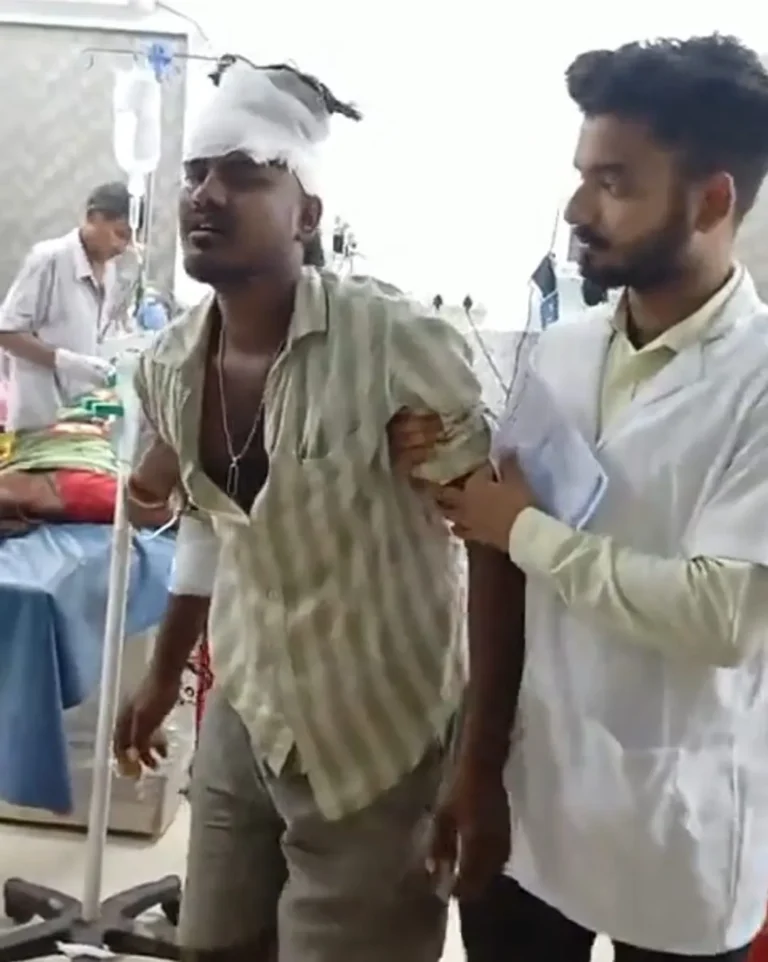 CHANDAN NEWS: मथुरा मोड़ के समीप टोटो और बाइक की टक्कर, महिला समेत दो घायल