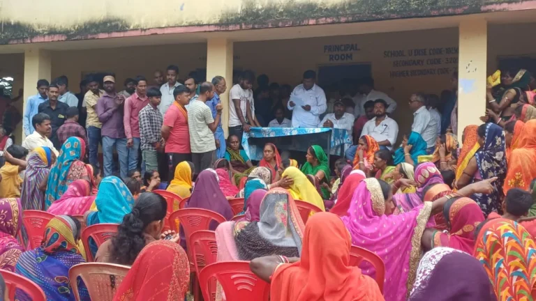 CHANDAN NEWS: प्रधानमंत्री आवास सूची अनुमोदन को लेकर दक्षिणी व उत्तरी बारने पंचायत में विशेष शिविर