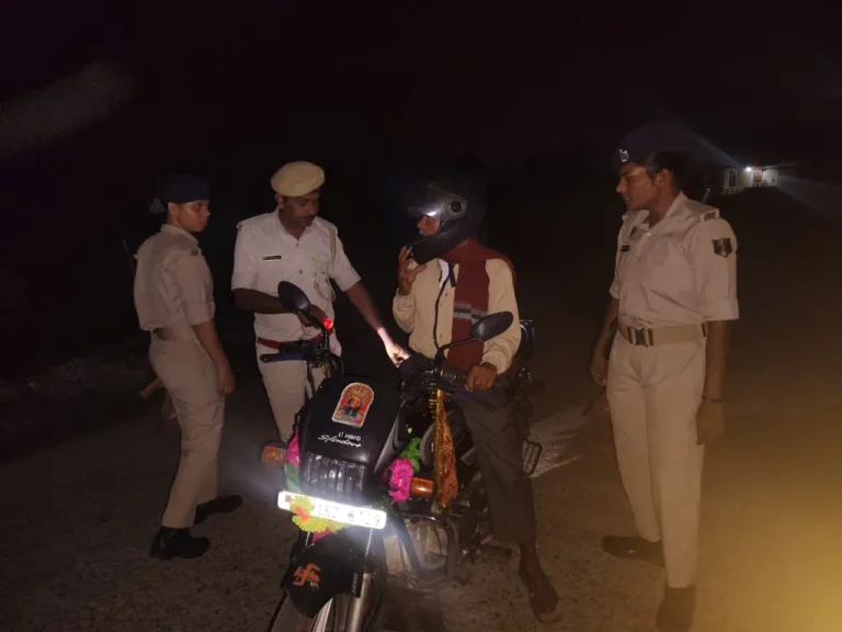 BANKA NEWS: बांका में सुरक्षा व्यवस्था को लेकर सघन वाहन जांच, पुलिस ने बढ़ाई निगरानी