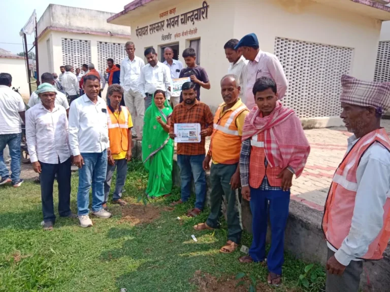 BANKA NEWS: चार हिस्सों में कचरा छंटाई से लेकर ई-रिक्शा की सर्विसिंग तक, ग्राम सभाओं में बनी स्वच्छता की कार्ययोजना