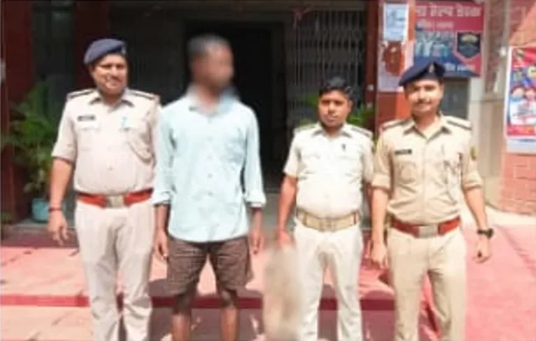 BANKA NEWS: बांका में टाइल्स चोरीकांड का सात घंटे में खुलासा, 53 पेटी टाइल्स बरामद; एक गिरफ्तार