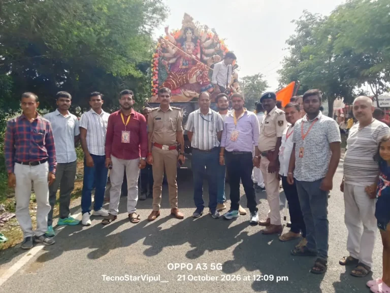 CHANDAN NEWS: सुईया में शांतिपूर्ण माहौल में दुर्गा प्रतिमा विसर्जन संपन्न, प्रशासन रहा मुस्तैद