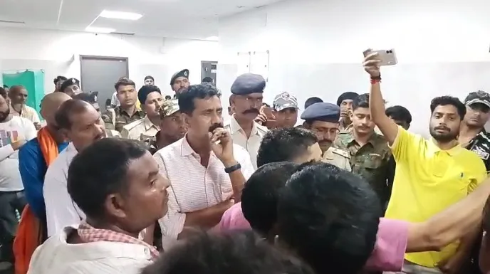 BANKA NEWS: सदर अस्पताल में वृद्ध की मौत के बाद हंगामा, तीन डॉक्टरों पर लापरवाही का आरोप